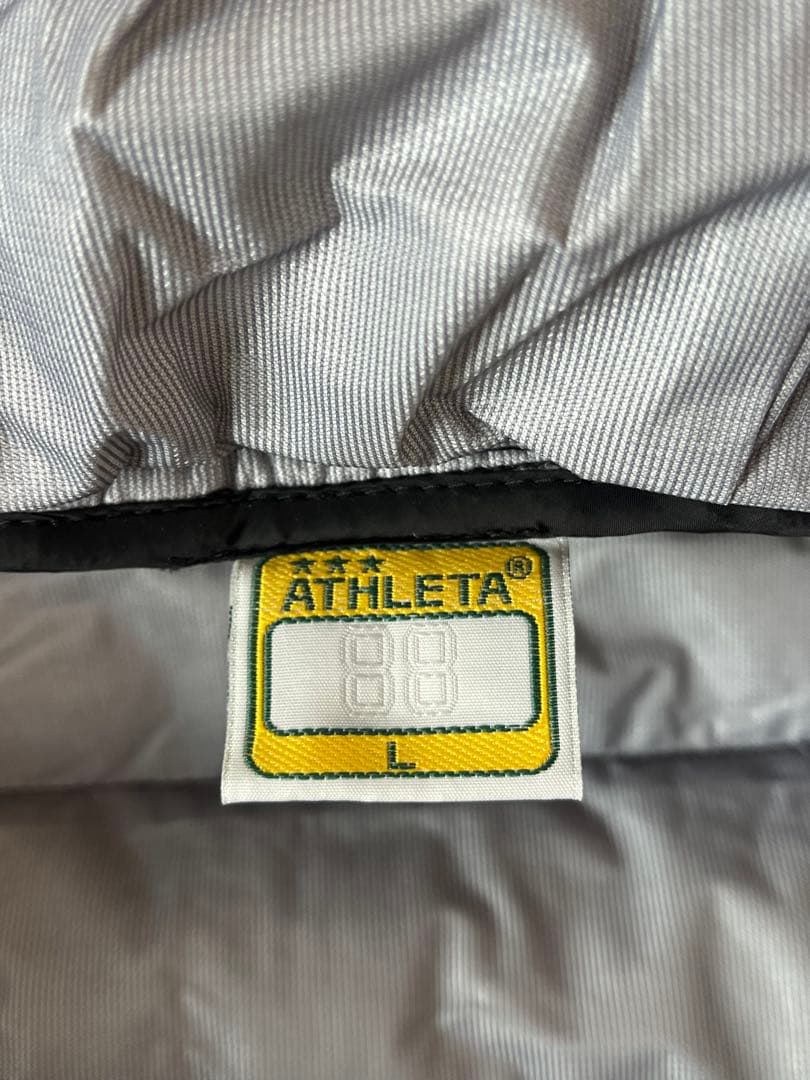 ATHLETA ブラック ダウン ベンチコート 04167N