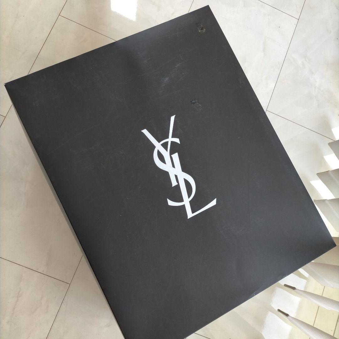 イヴサンローラン 毛布 未使用