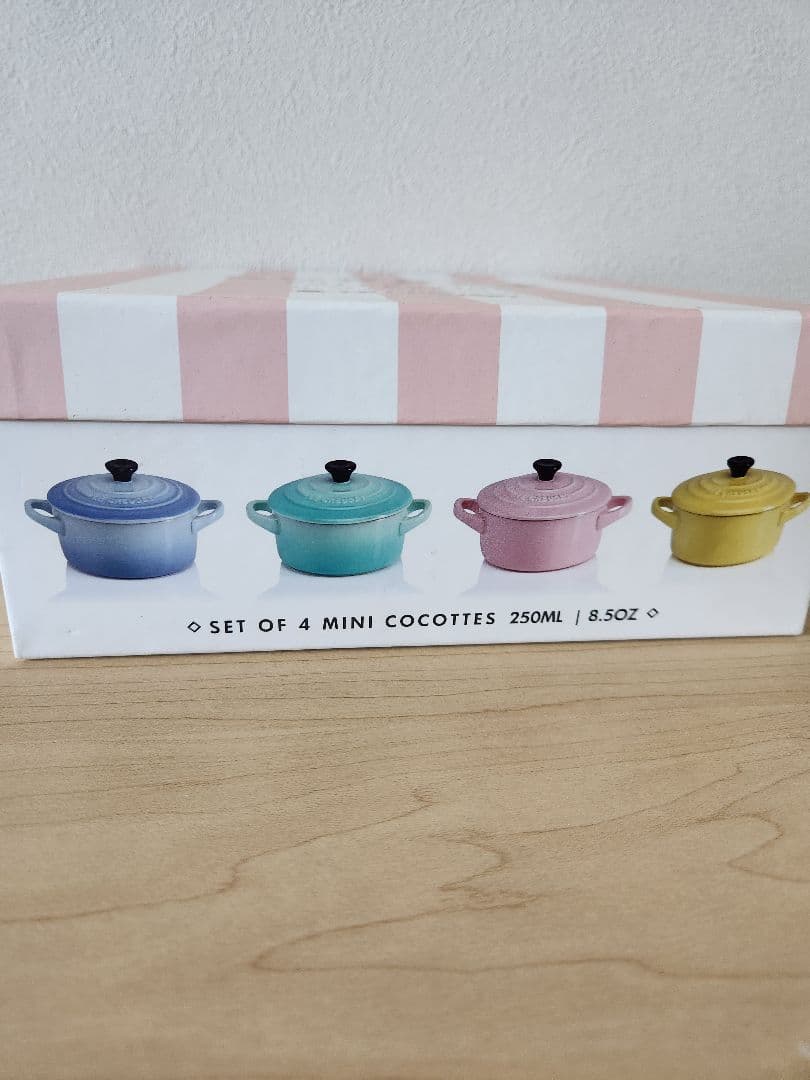 ル・クルーゼ ミニココット 4個セット 箱付き 未使用 パステルカラー