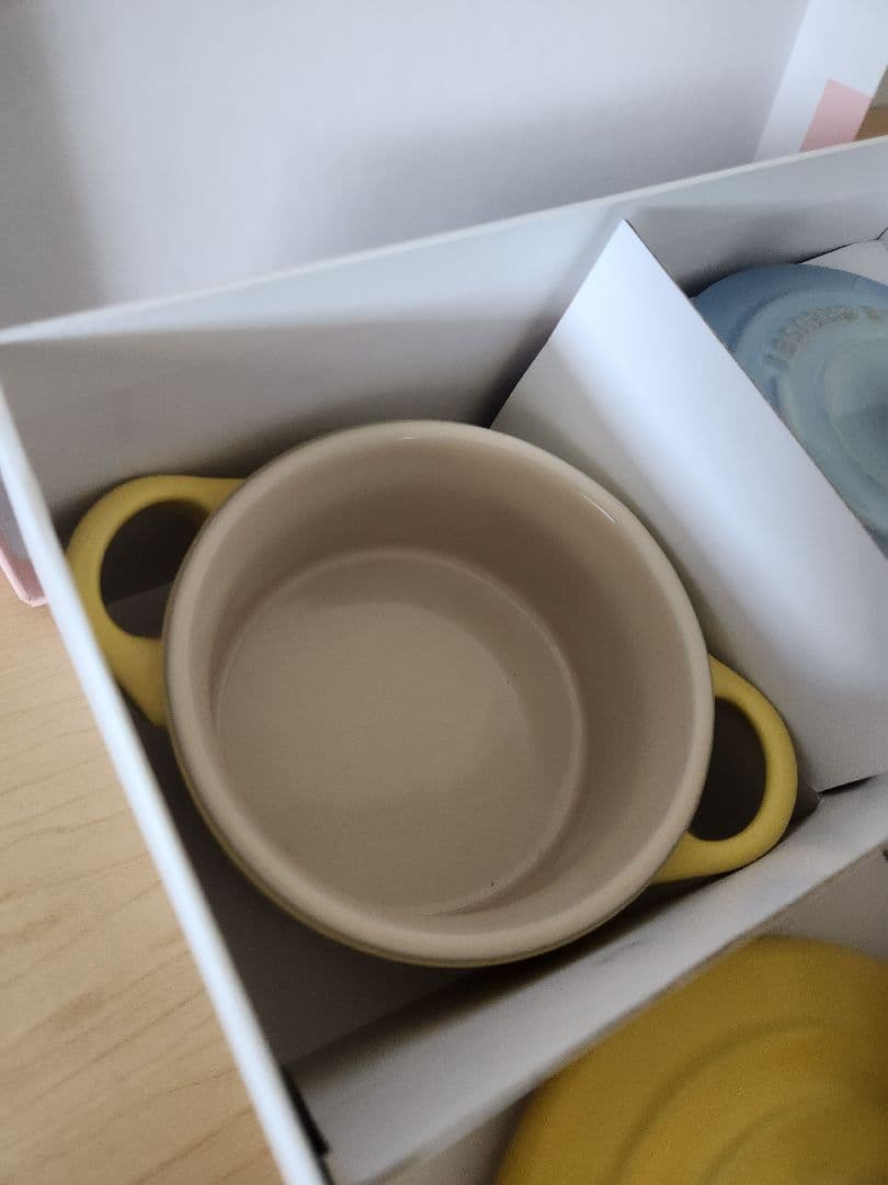 ル・クルーゼ ミニココット 4個セット 箱付き 未使用 パステルカラー