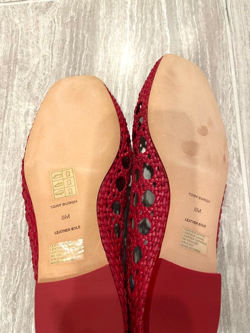 売約済みーーー【新品】TORY BURCH レッド フラットシューズ 8M