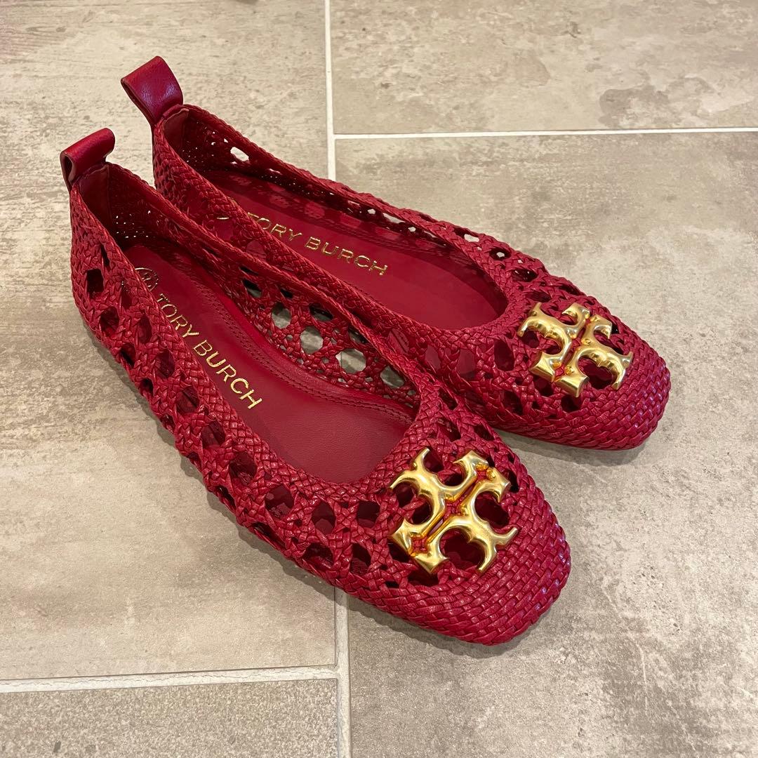 売約済みーーー【新品】TORY BURCH レッド フラットシューズ 8M