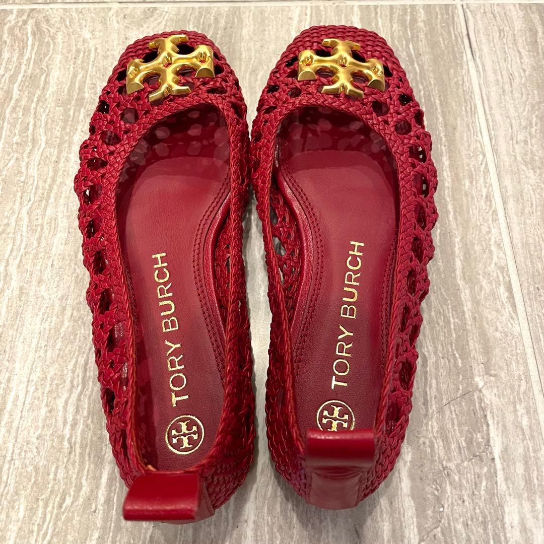 売約済みーーー【新品】TORY BURCH レッド フラットシューズ 8M