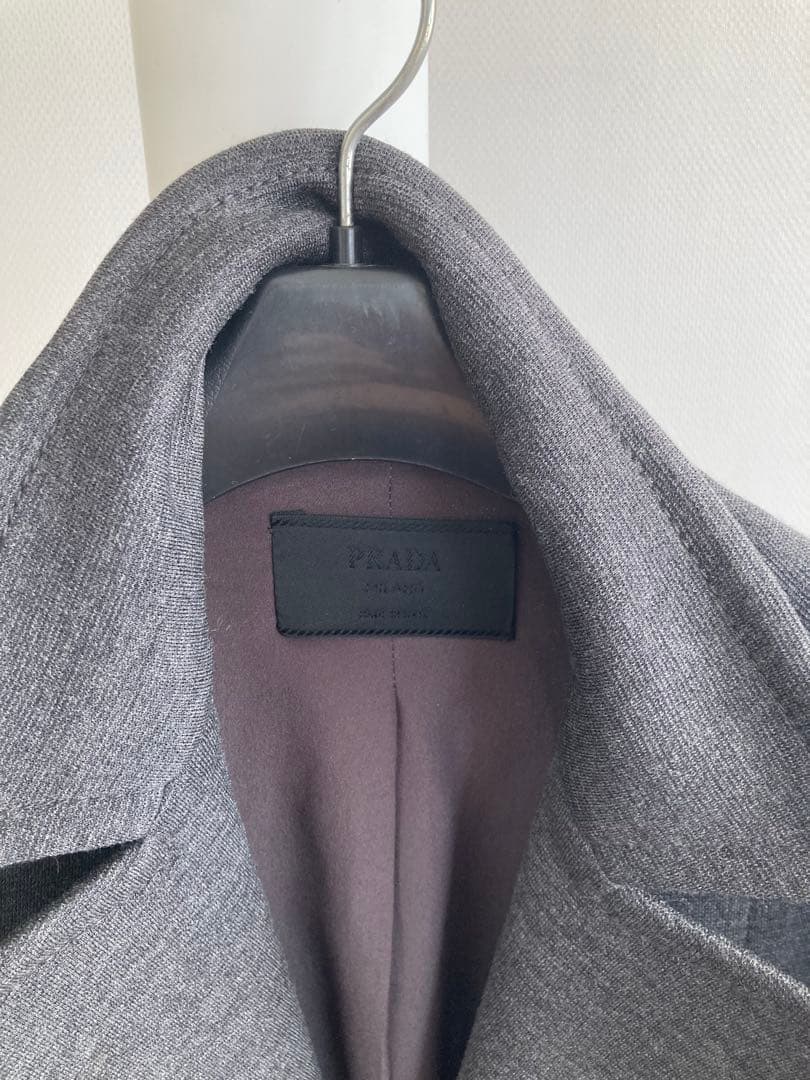 PRADA グレー ダブルブレスト ジャージーテーラードジャケット