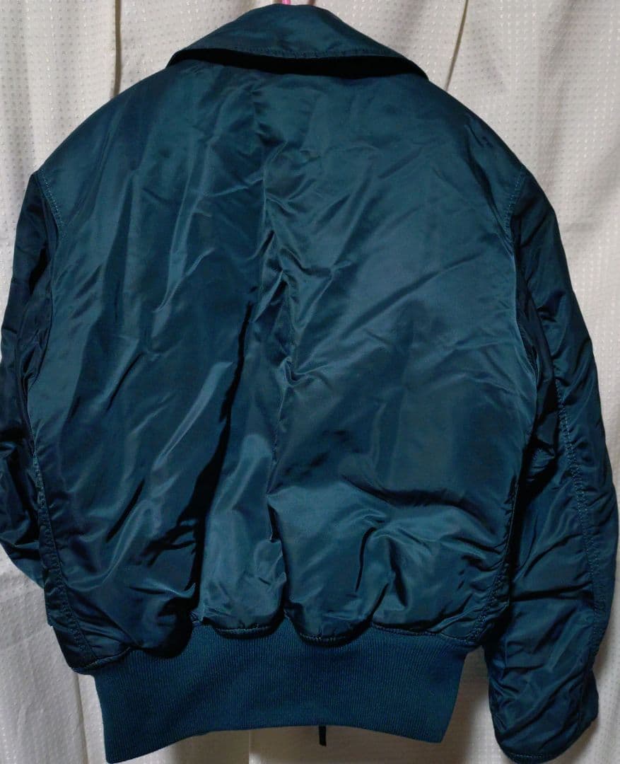 ALPHA INDUSTRIES MA-1 フライトジャケット ダークグリーン