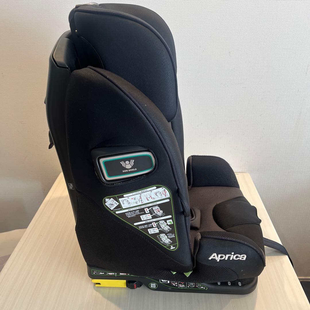 Aprica フォームフィットISOFIX360°セーフティー