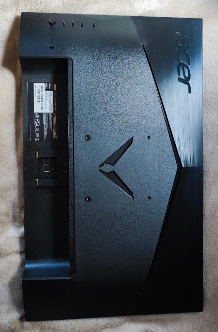 ゲーミングモニター　acer NITRO VGO FHD180Hz IPSパネル