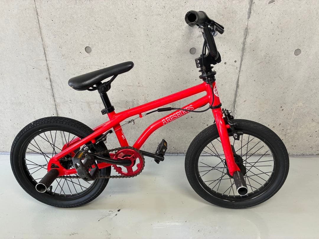 アーレス　ARES BMX 16インチ　室内保管