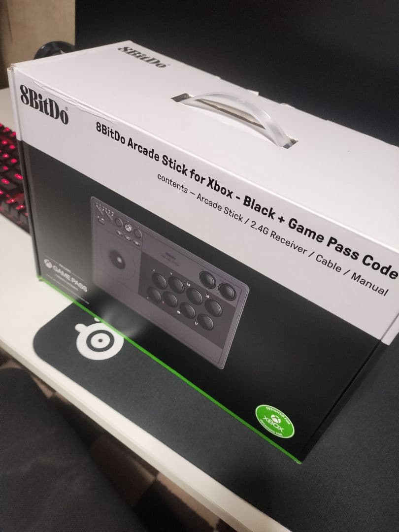 8Bitdo アーケードスティック Xbox、Windows10用　アケコン