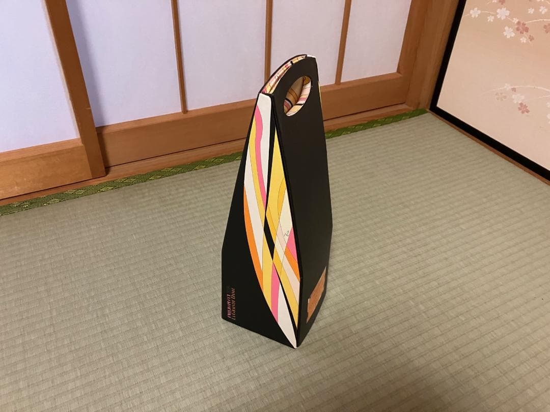 Yoku ヴーヴ クリコ ラ グランダム エミリオプッチ