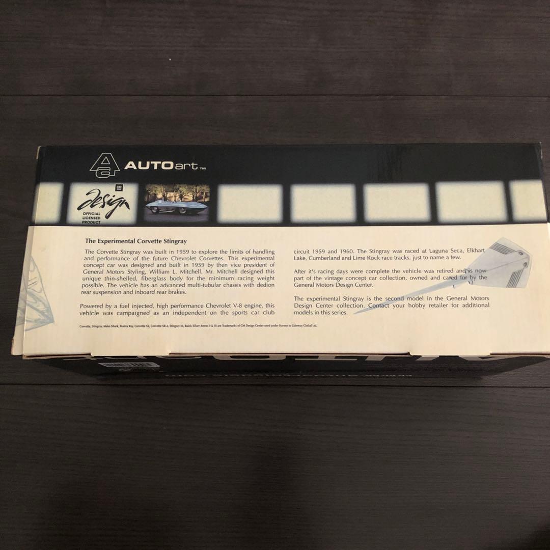 稀少美品　オートアート CORVETTE STINGRAY 1/18