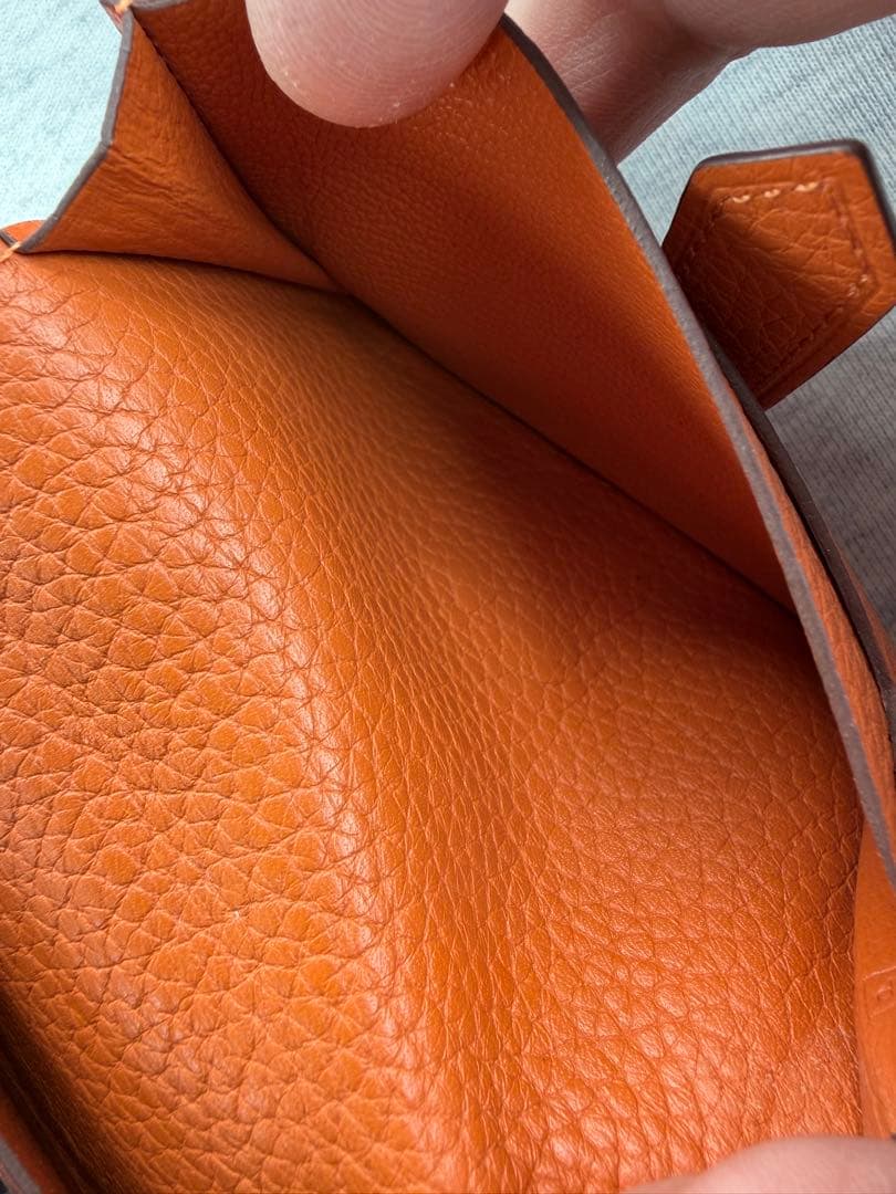 HERMES ベアン コンパクト オレンジ