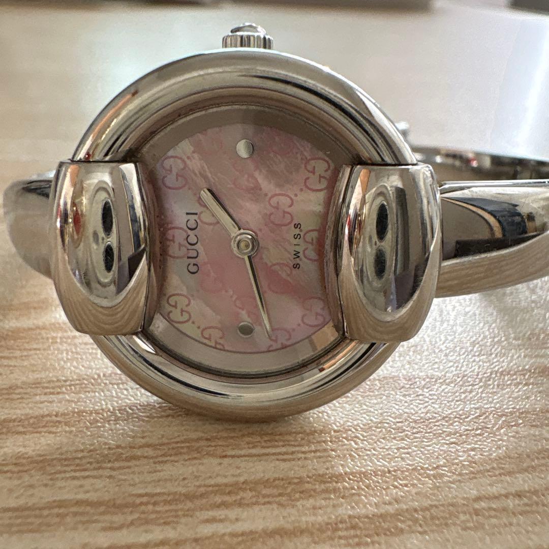 GUCCI 稼働　レディース　腕時計