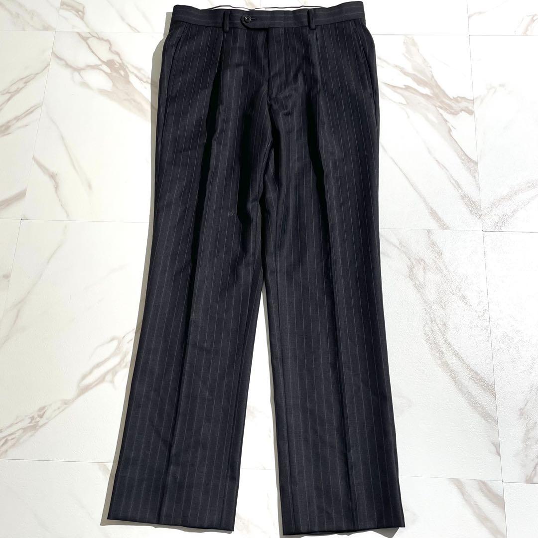 BurberryLondonダークグレー ストライプ ビジネススーツ