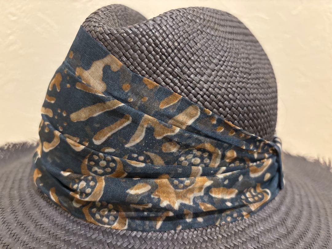 なつ　ブルネロクチネリ　濃紺ストローハット　レディース　フリーサイズ