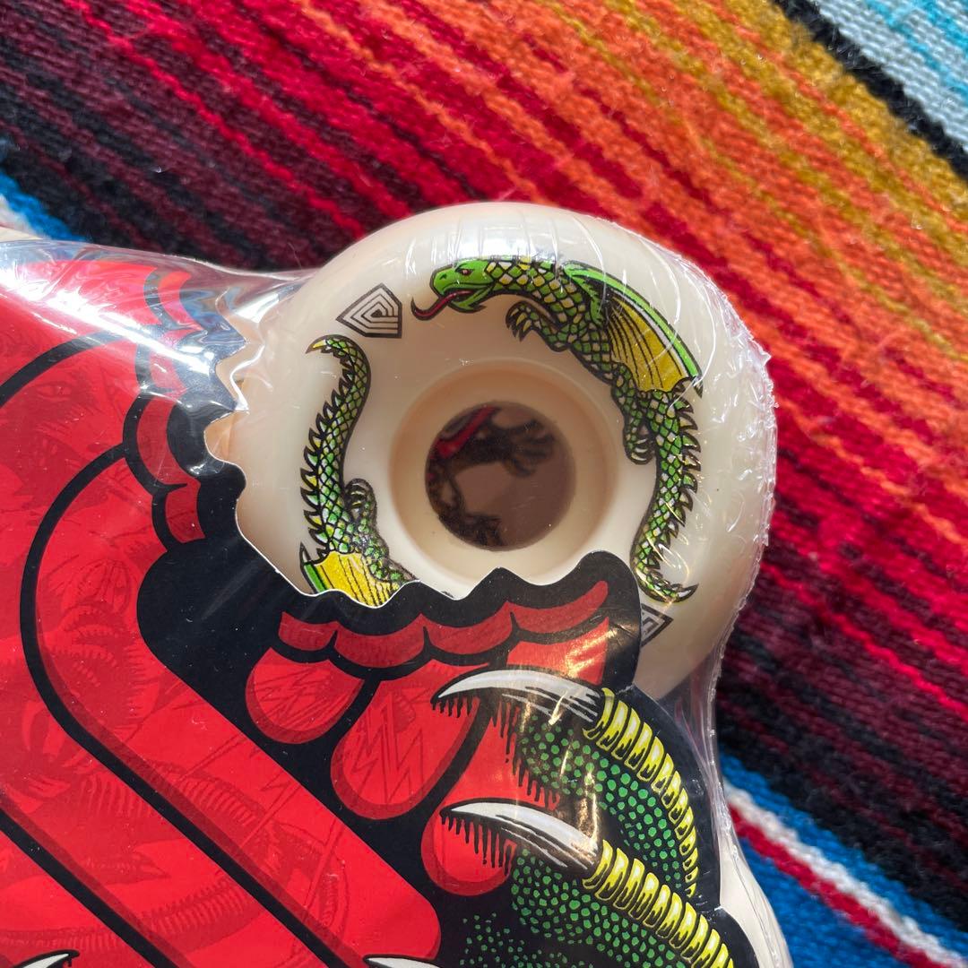 Powell Dragons 53mm 93A ウィール 定価¥9,020