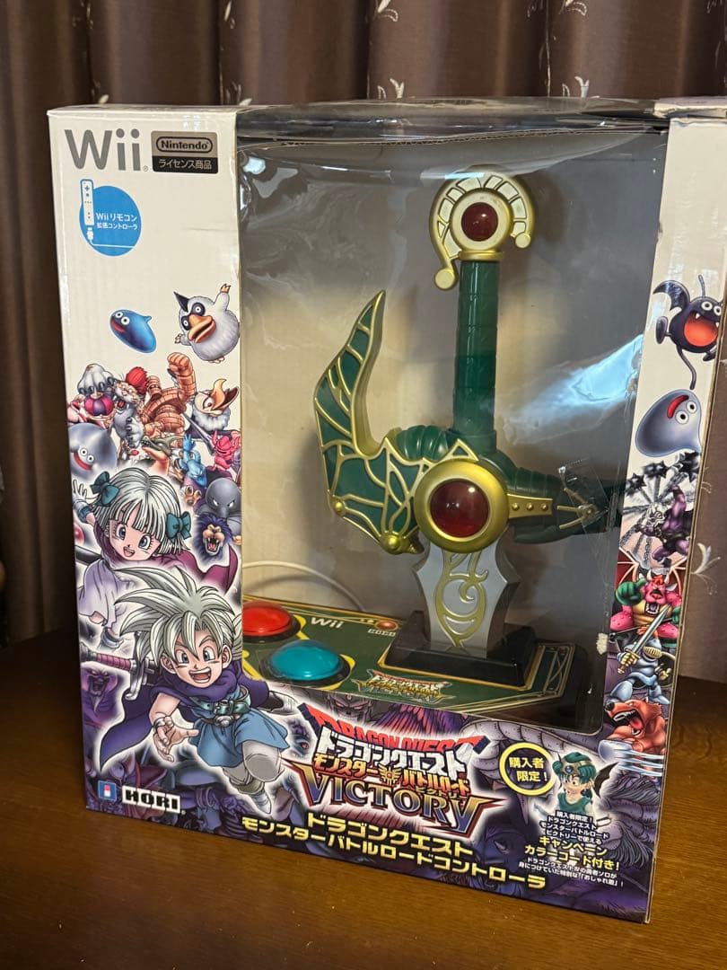 【中古品】DQMBV 専用コントローラー（箱付き）