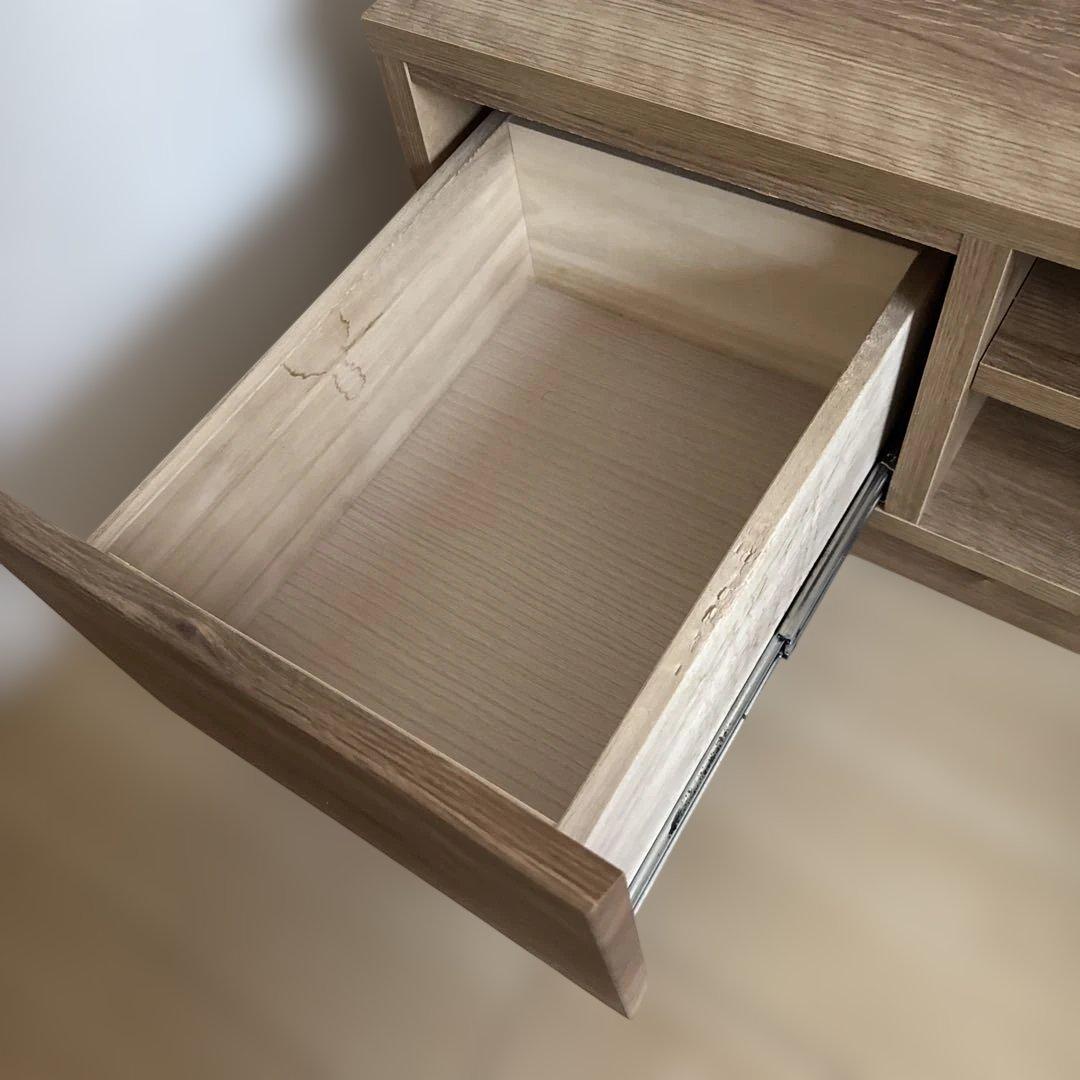 【本日限定値下げ】木目調シンプルテレビ台 引き出し付き　150cm