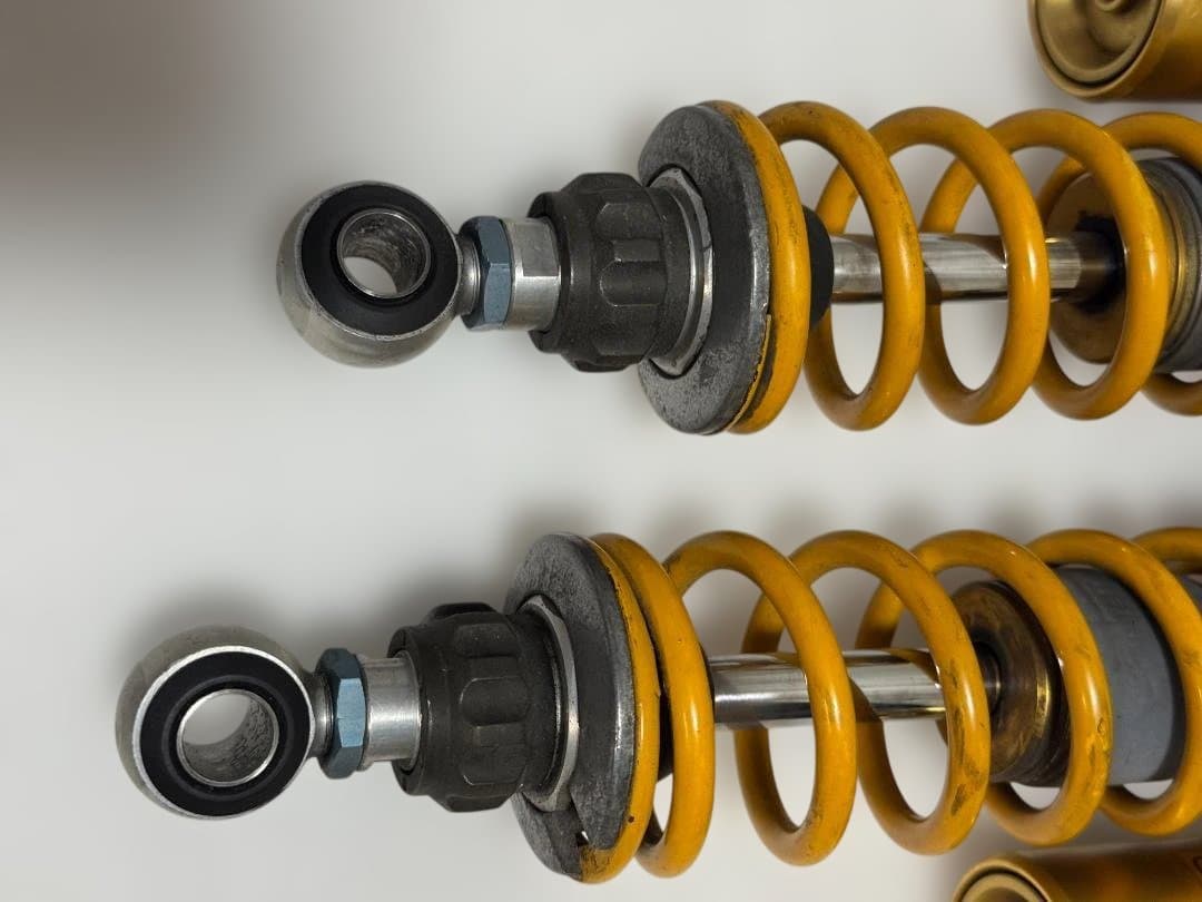 VMax 2WEオーリンズOHLINS YA513 リアサスペンション