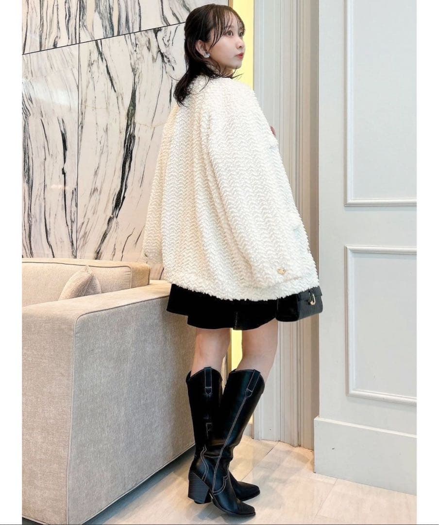 dazzlin（ダズリン）ボアフレンチブルゾン／オフホワイト