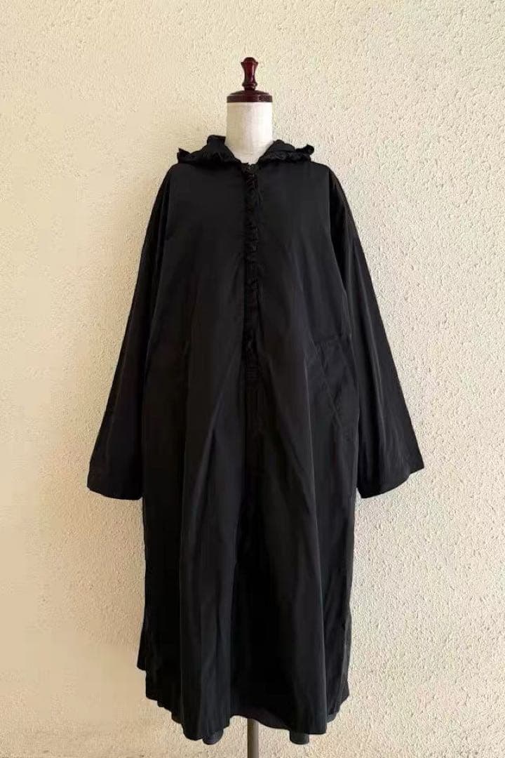 ジャケット・アウター Bilitis Hooded Frill Long Coat