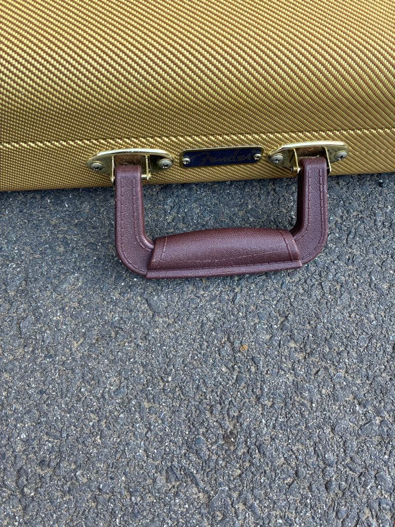 FENDER ベース ハードケース