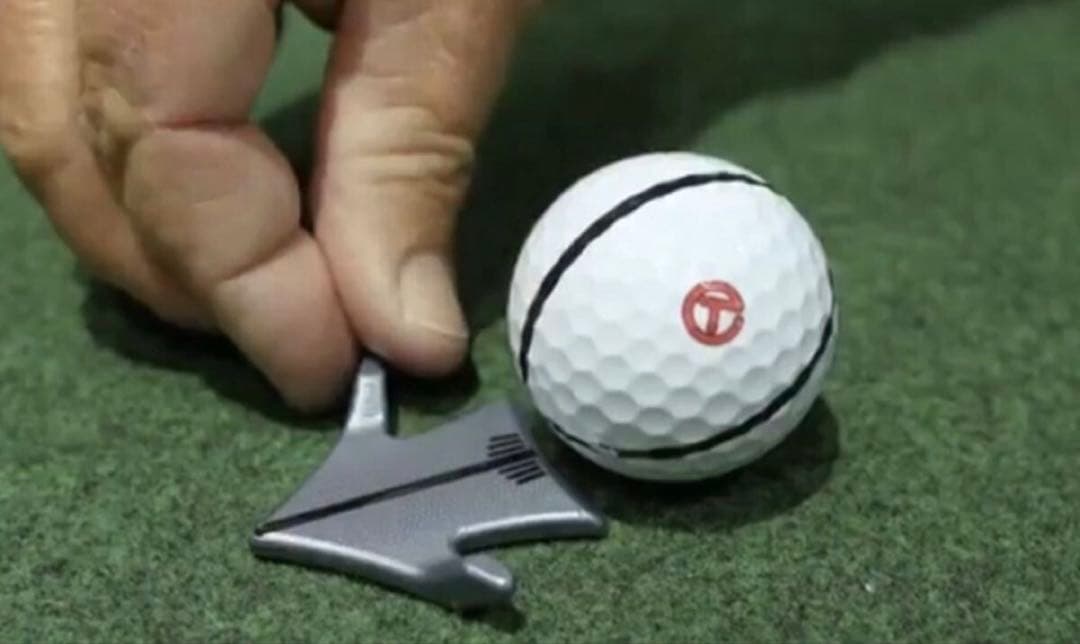 スコッティキャメロン★エアロアライメントツールメタル製ボールマーカー★ピンク色