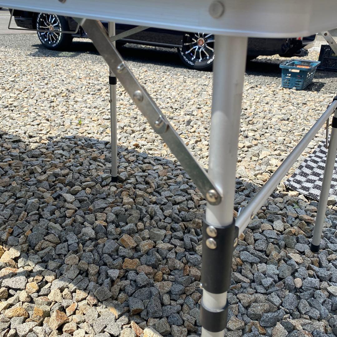 Coleman バーベキューテーブル