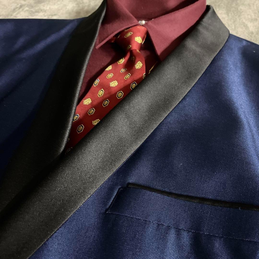 レアカラー ディープブルー スリーピース スーツ× VERSACEネクタイ