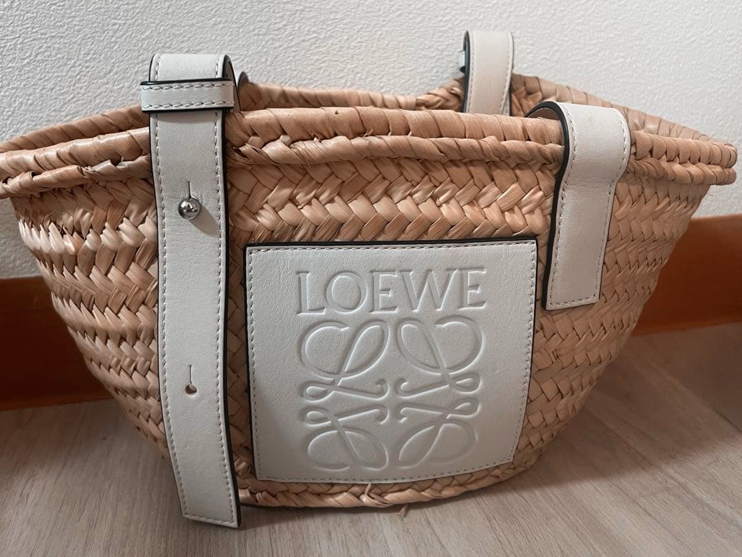 LOEWE ロエベ かごバッグ バスケットバッグ ホワイト スモール 布袋付き