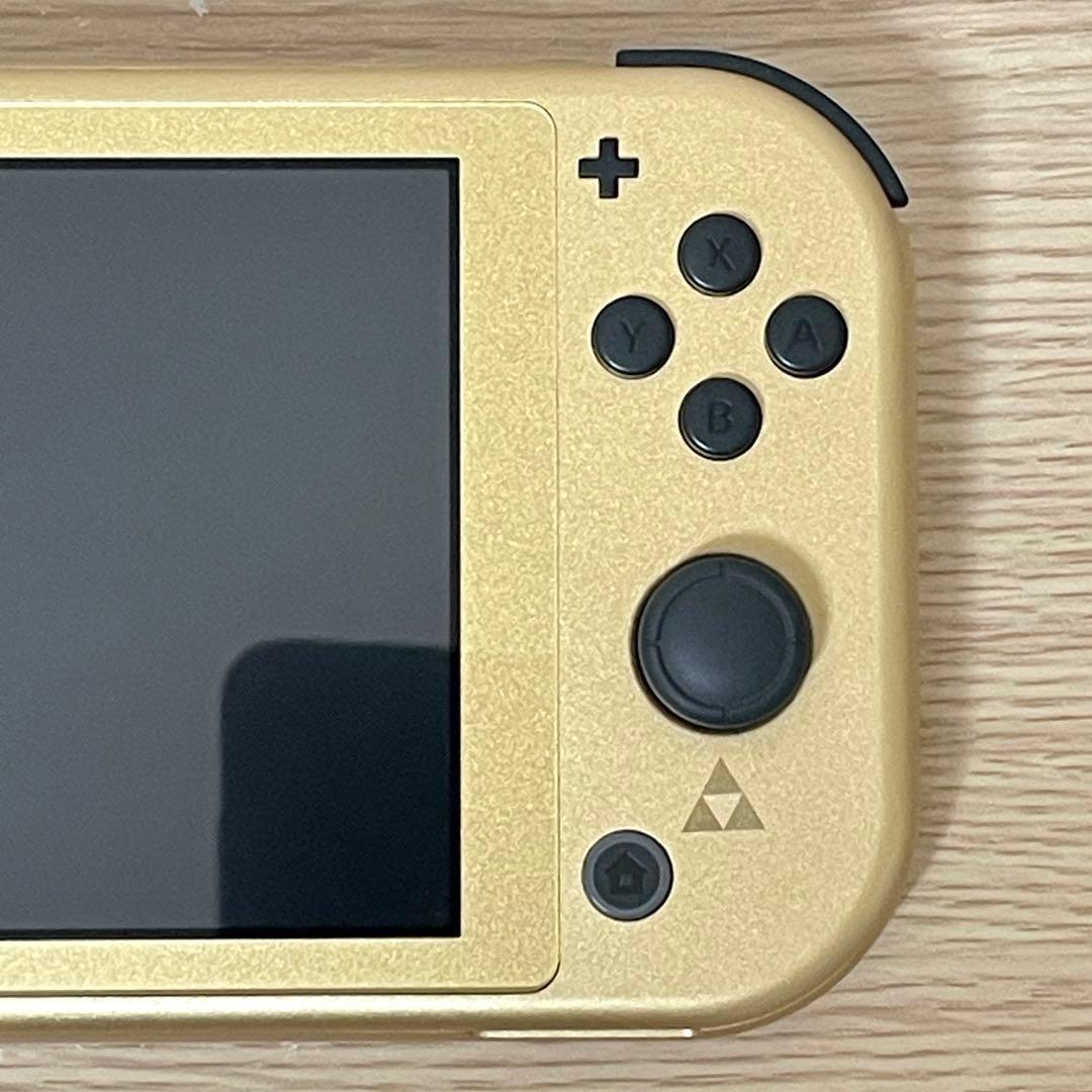 【画面キズ無し】ニンテンドースイッチライト ハイラルエディション　新品フィルム付