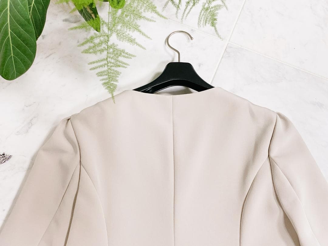 新品同様★FOXEY/フォクシーコート カフェクレーム ’23掲載商品40