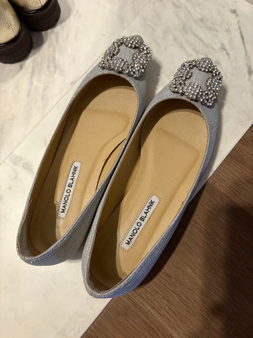 MANOLO BLAHNIK マノロブラニク ハンギシ グリッターフラット
