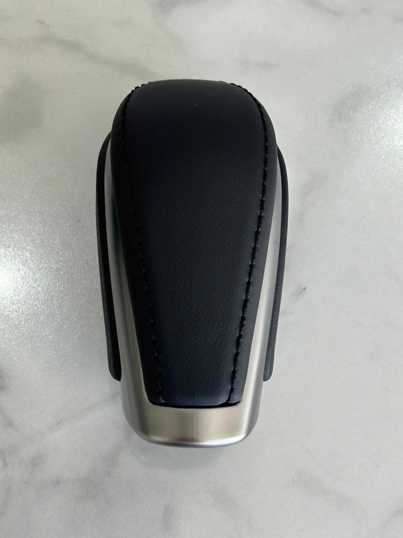 純正・新品　LEXUS　本革シフトノブ　40アルファード ヴォクシー　シエンタ