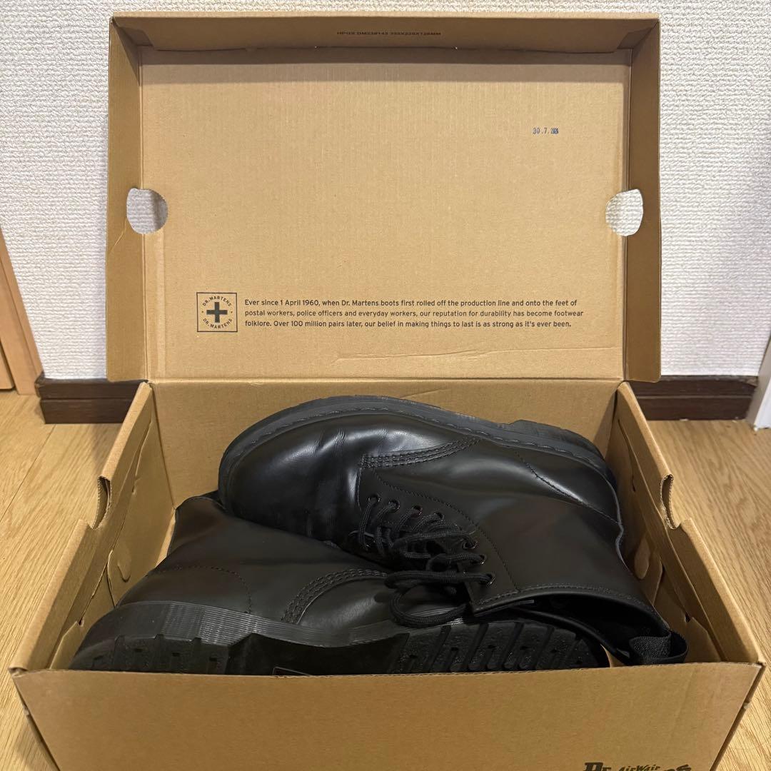 靴 Dr.Martens CORE 1460 MONO 8EYE BOOT