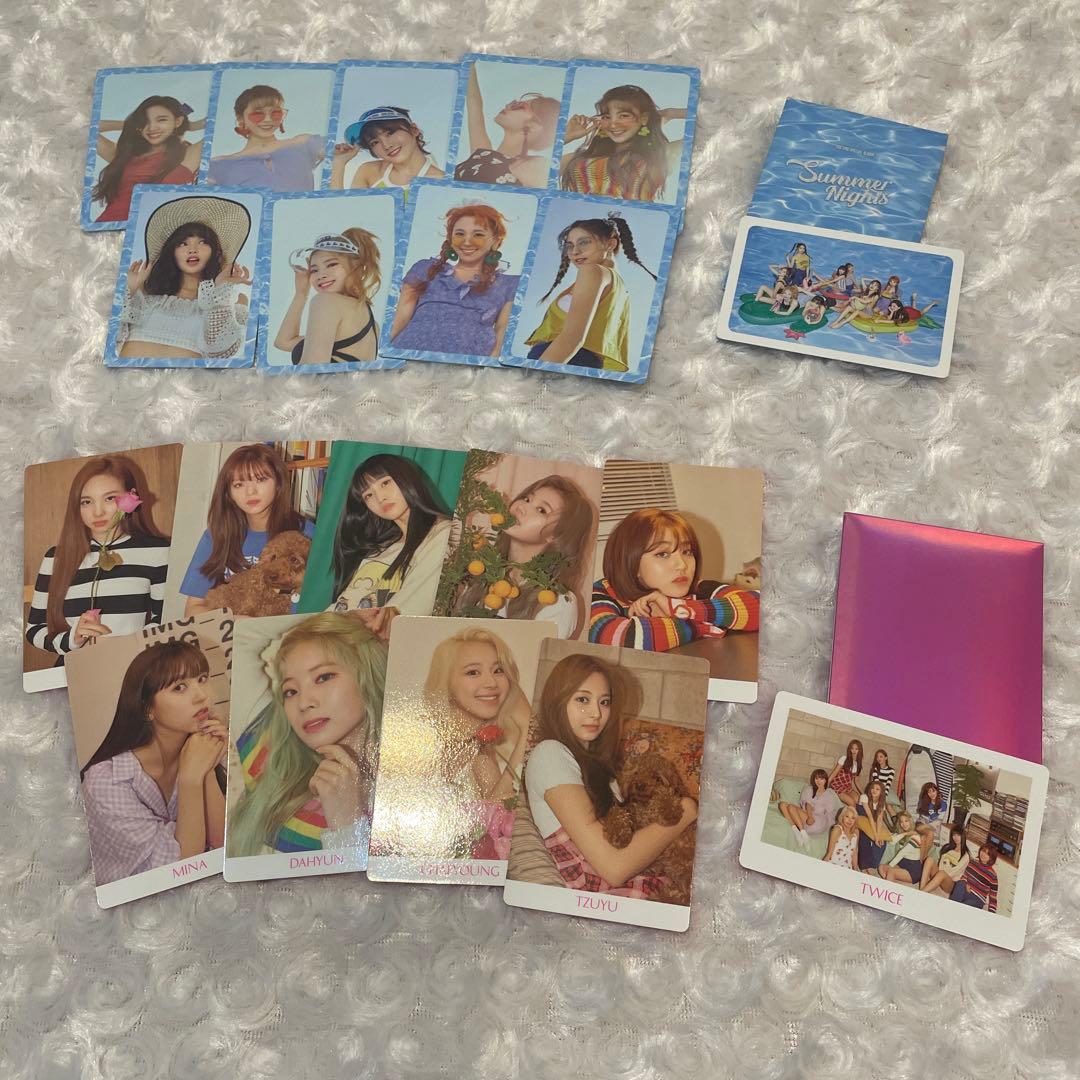 TWICEアルバム26点 ・ポスター8枚まとめ売り
