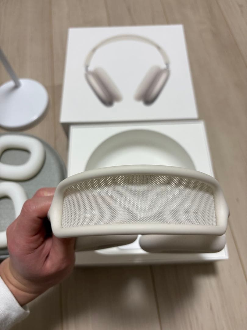 AirPods Max 第二世代 スターライト 美品 箱あり 保証あり　ケース