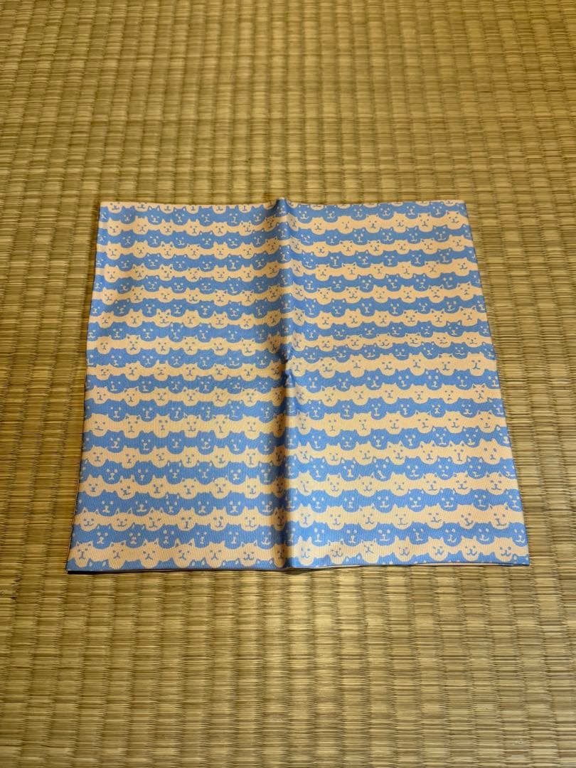 土田友湖作　いん乃子染服紗　干支戌柄