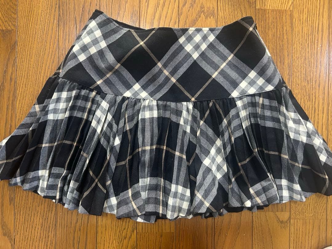 バーバリーブルーレーベル　チェック柄スカート