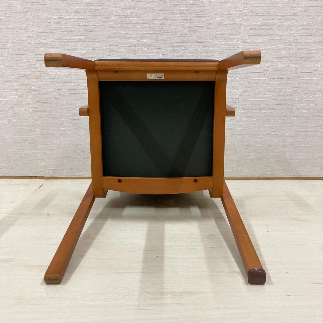 アルフレックス arflex NU ダイニングチェア アームチェア　椅子 A