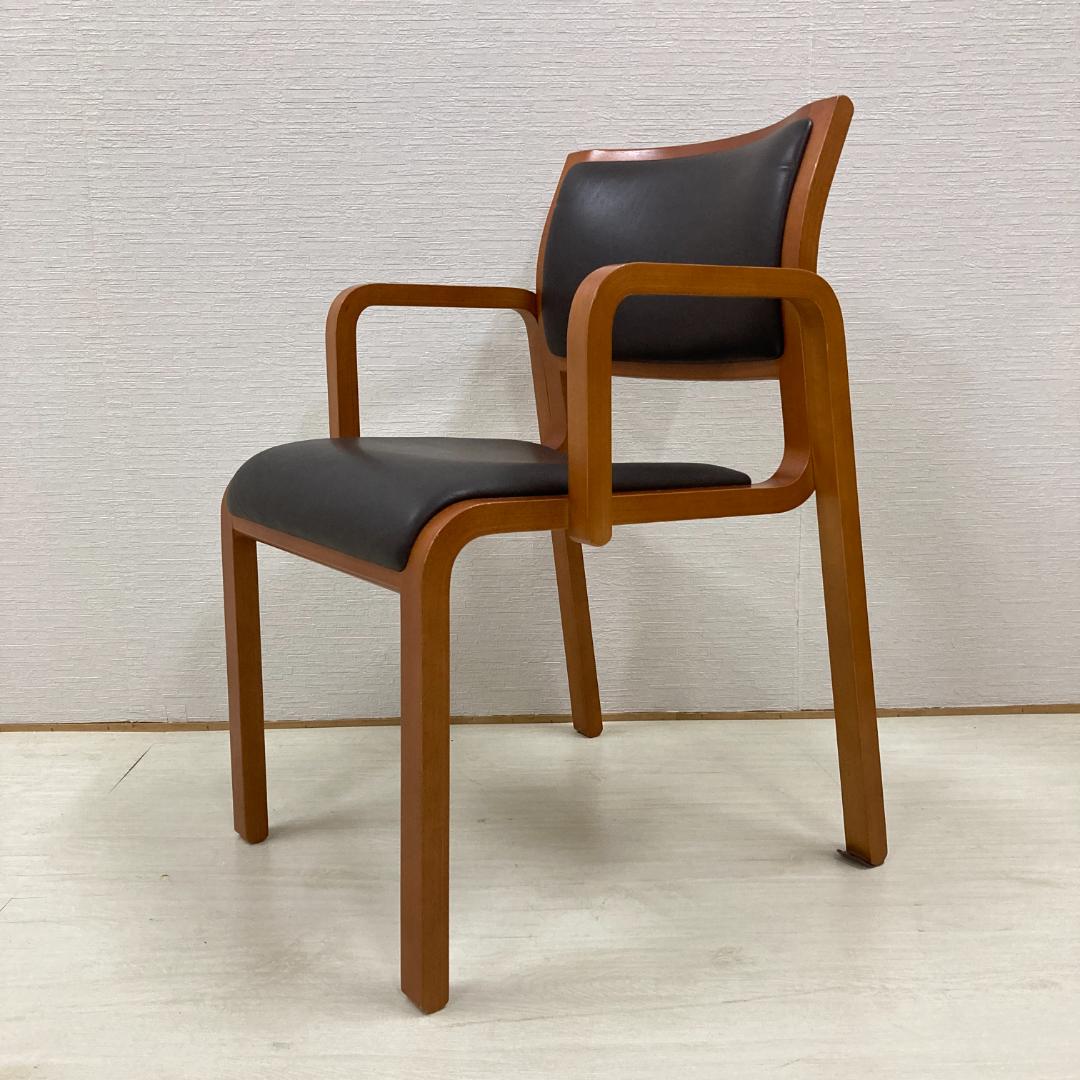 アルフレックス arflex NU ダイニングチェア アームチェア　椅子 A