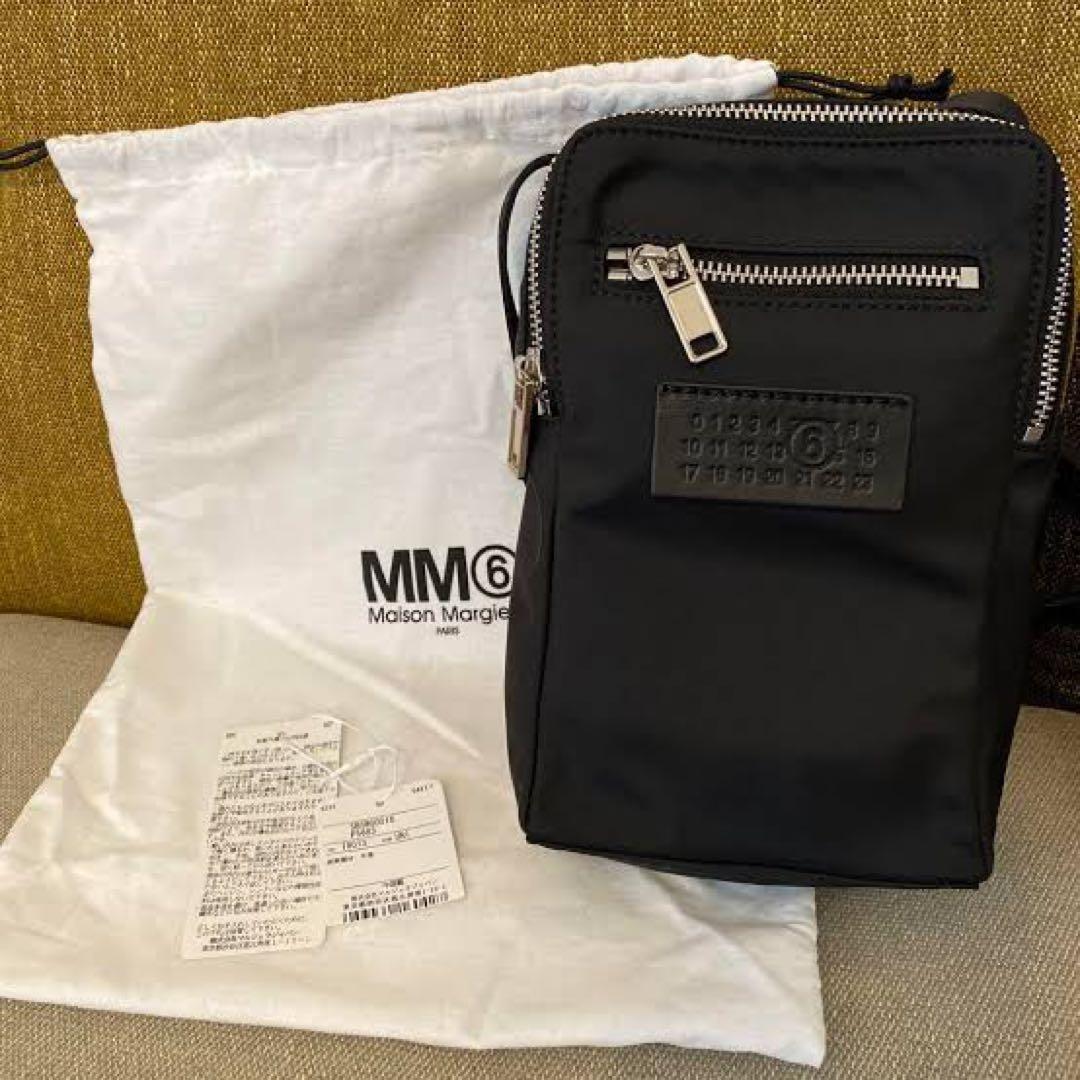 MM6 Maison Margiela ブラックショルダーバッグ