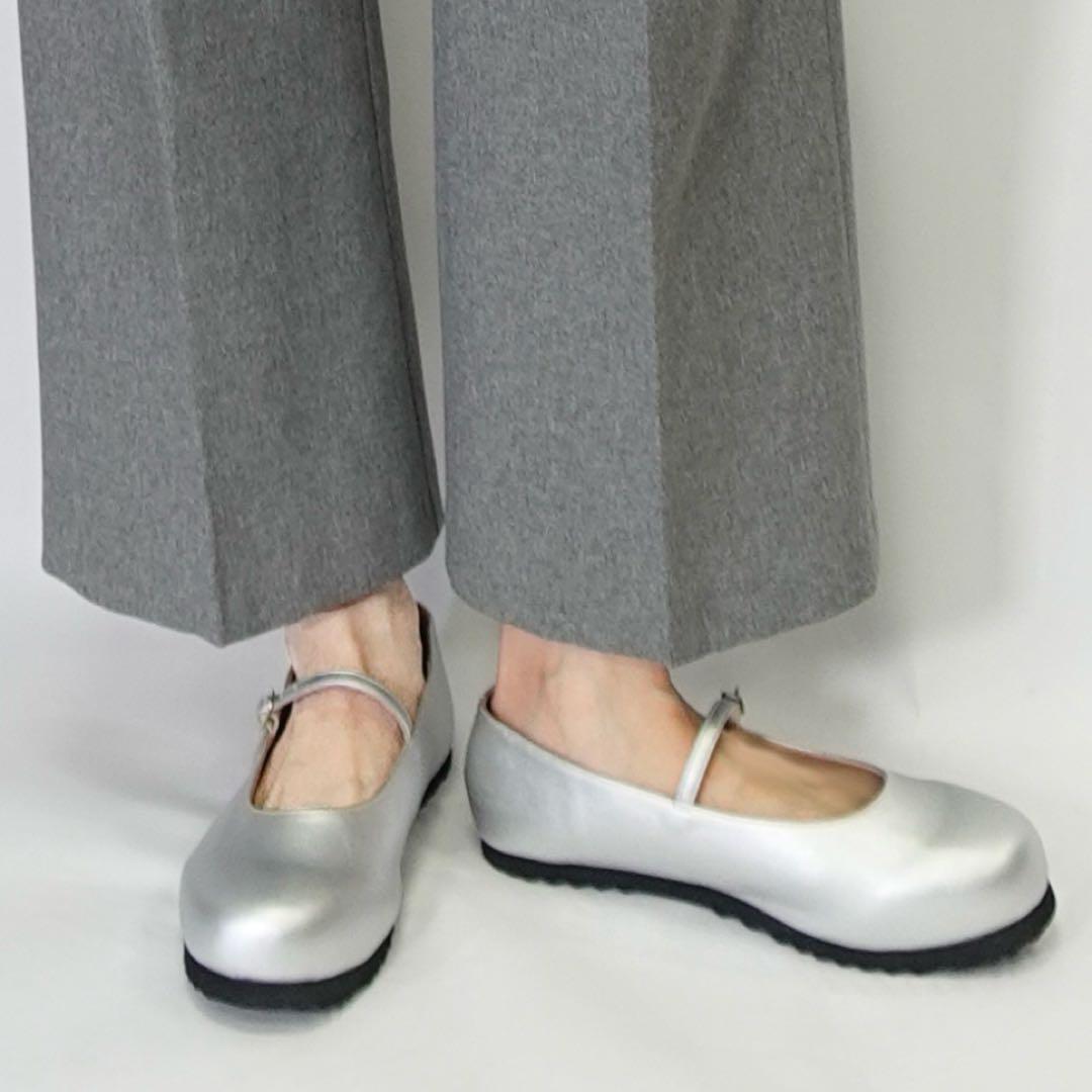 ラクバキ　クラシックパンプス　シルバー　Lサイズ