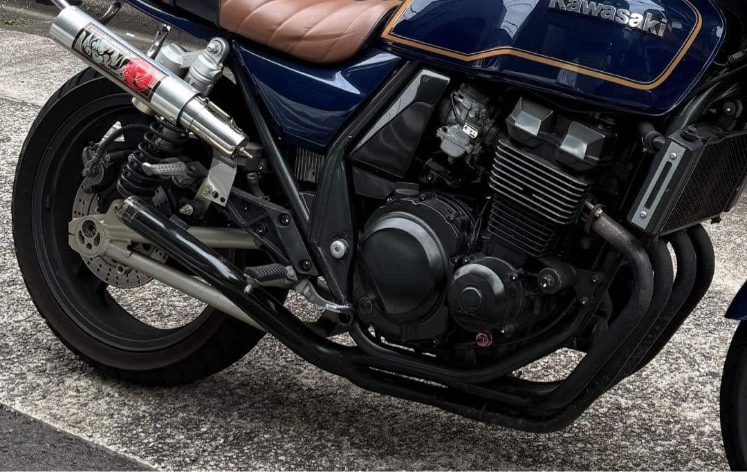 ZRX400マフラー猪武者