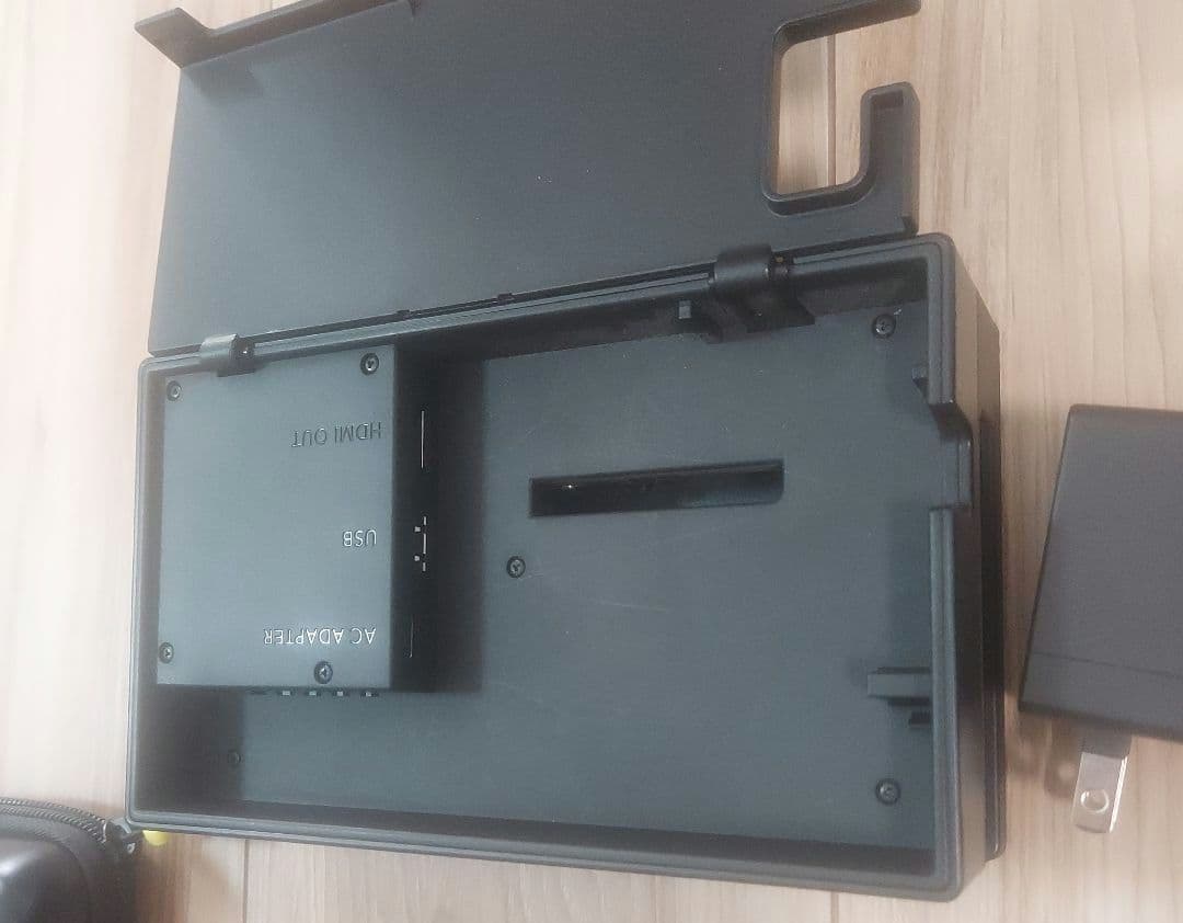 Nintendo Switch 本体　古リモコン付き