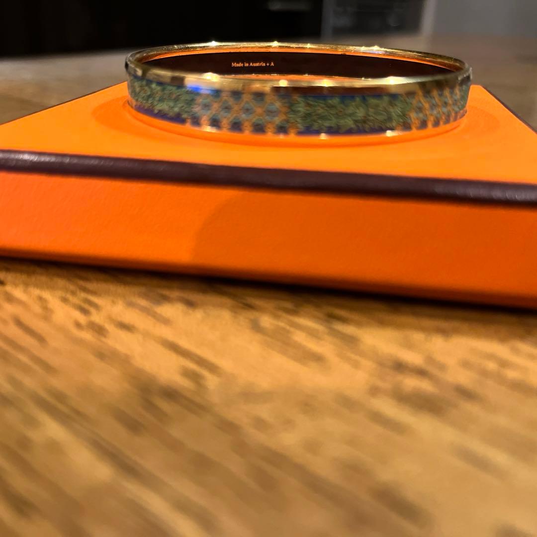 HERMES バングル エマイユPM ゴールド 黄緑 アクセサリー リーフ 七宝