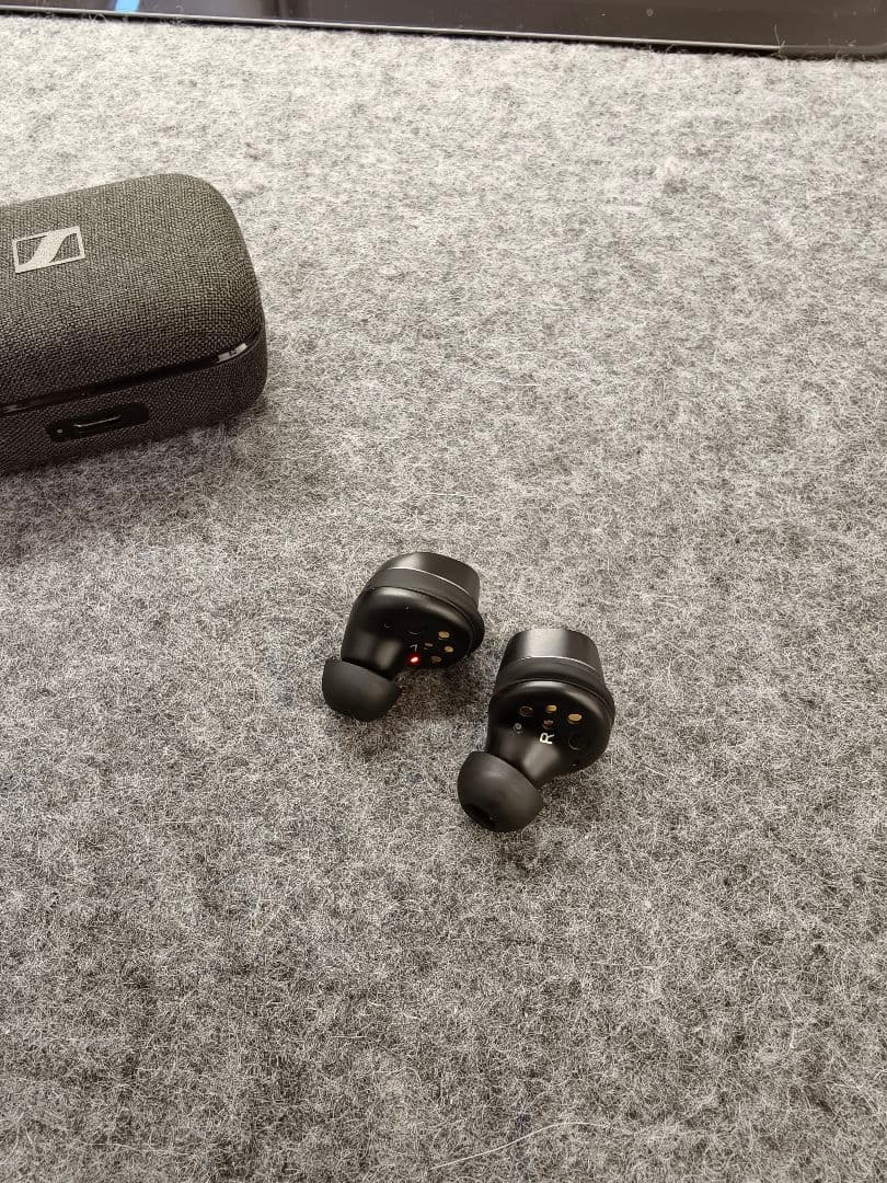 ヘッドホン SENNHEISER MOMENTUM True Wireless 4