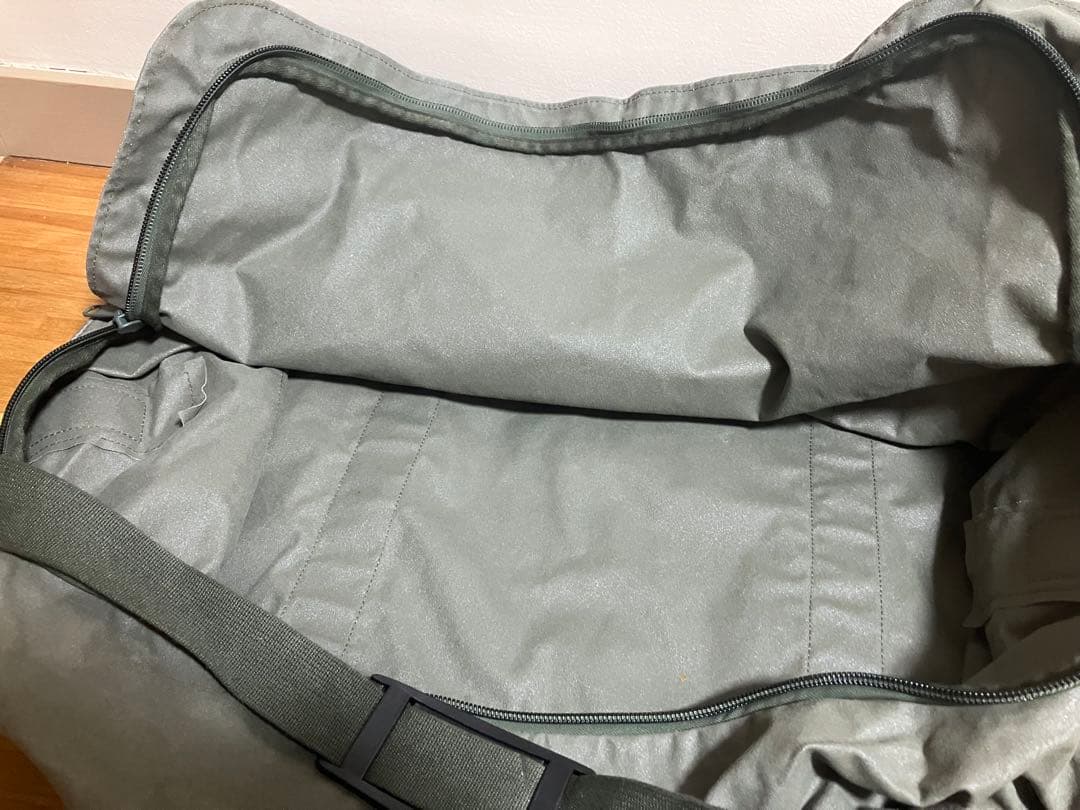 【③】陸上自衛隊 衣のう３型 ボストンバッグ ダッフルバッグ 大型 幌生地