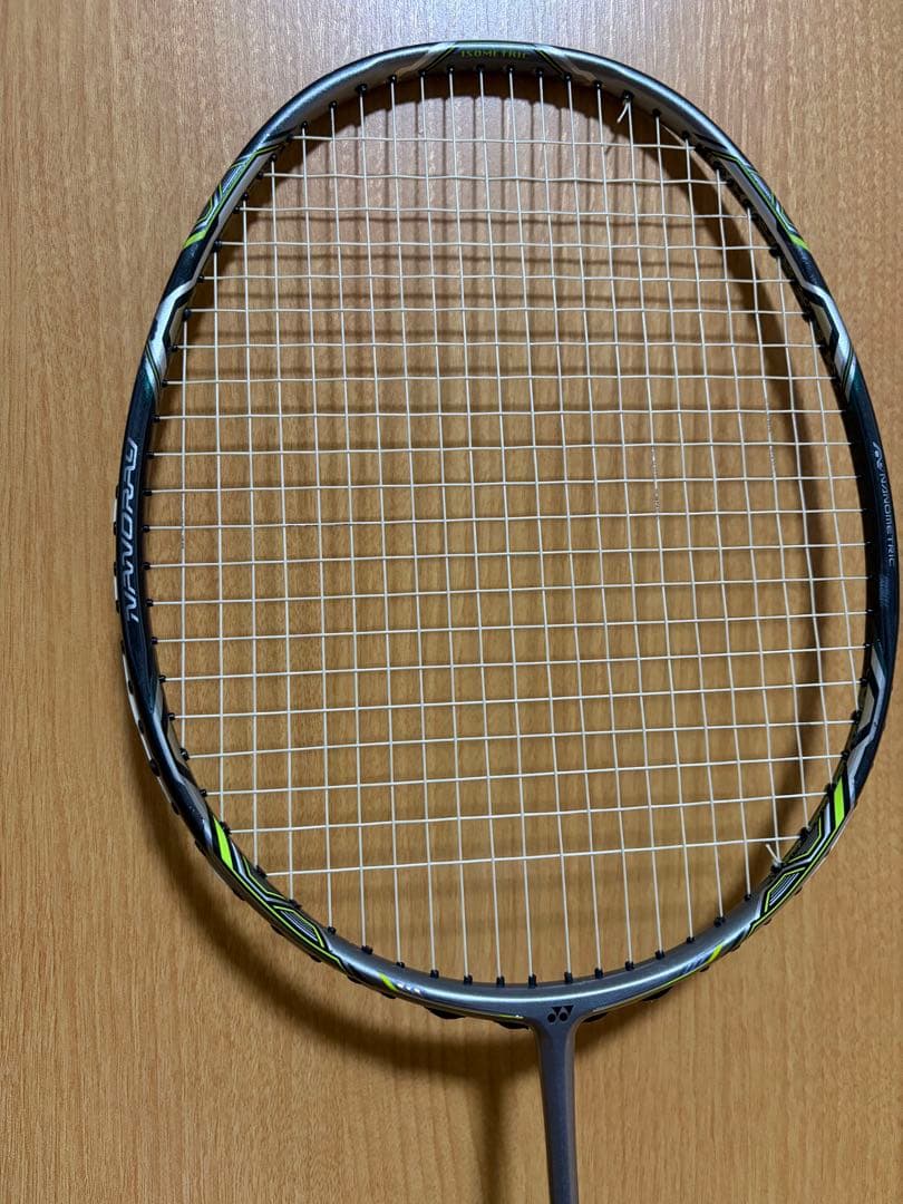 NANORAY 900 バドミントンラケット