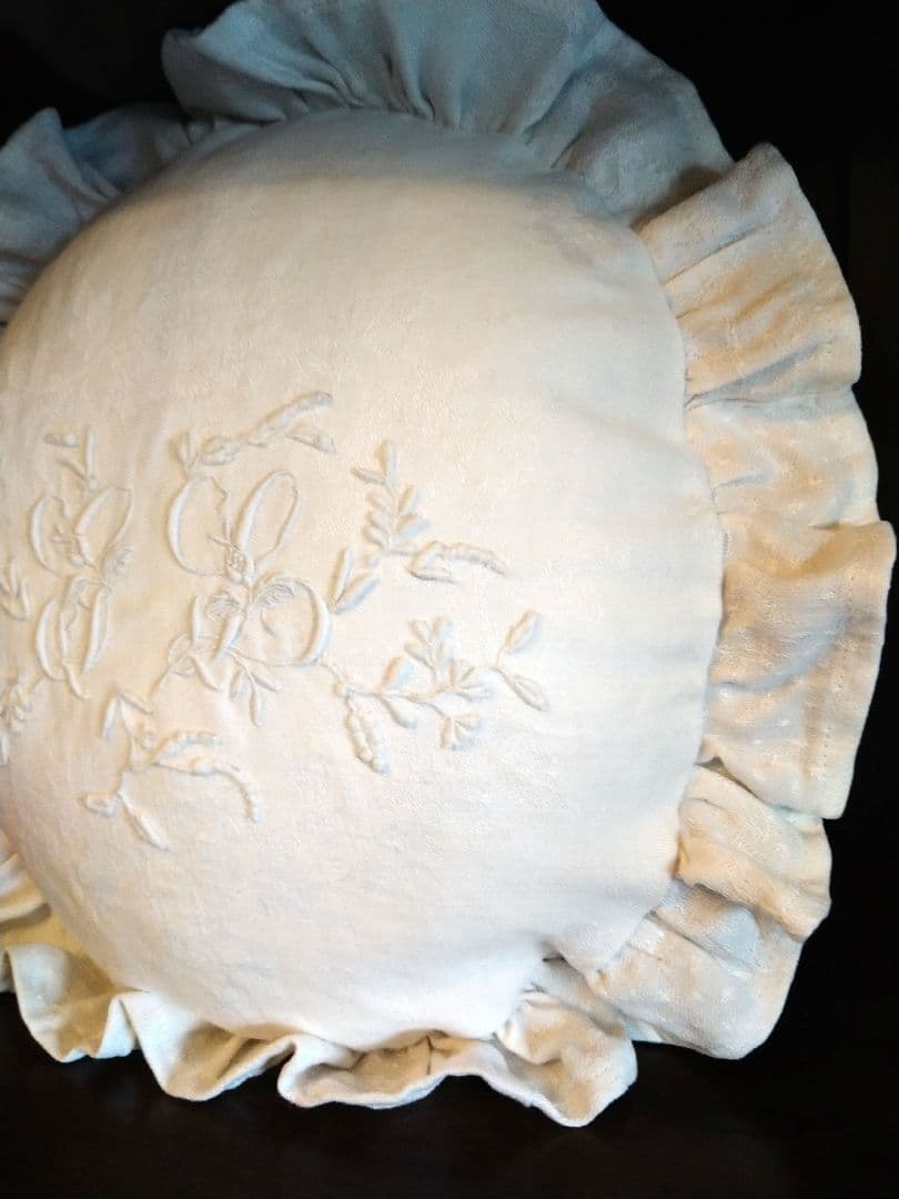 NENEさま専用★フランスアンティークイニシャル刺繍★リメイククッション★